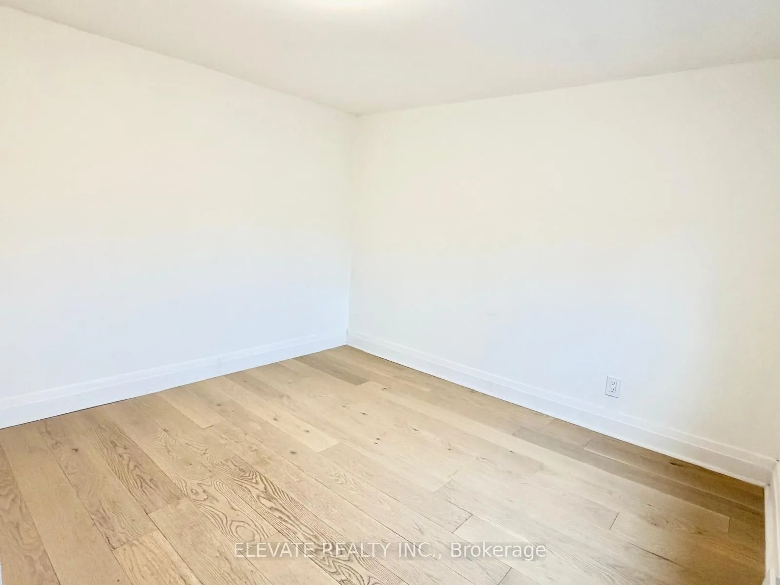 Photo 12 of Unit Unit # 3, 275 Lauder Avenue, Toronto, Oakwood Village — HOMEH