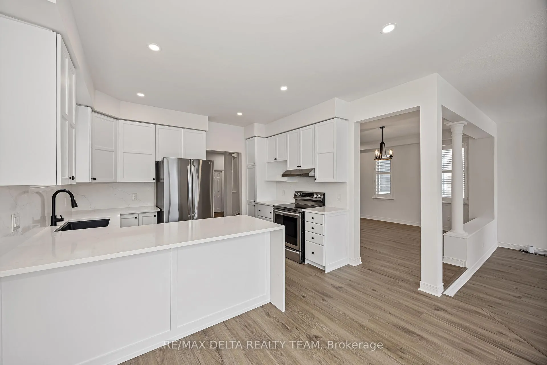 Photo 10 of 2164 Sojourn Street, Ottawa, Notting Hill/Summerside — HOMEH