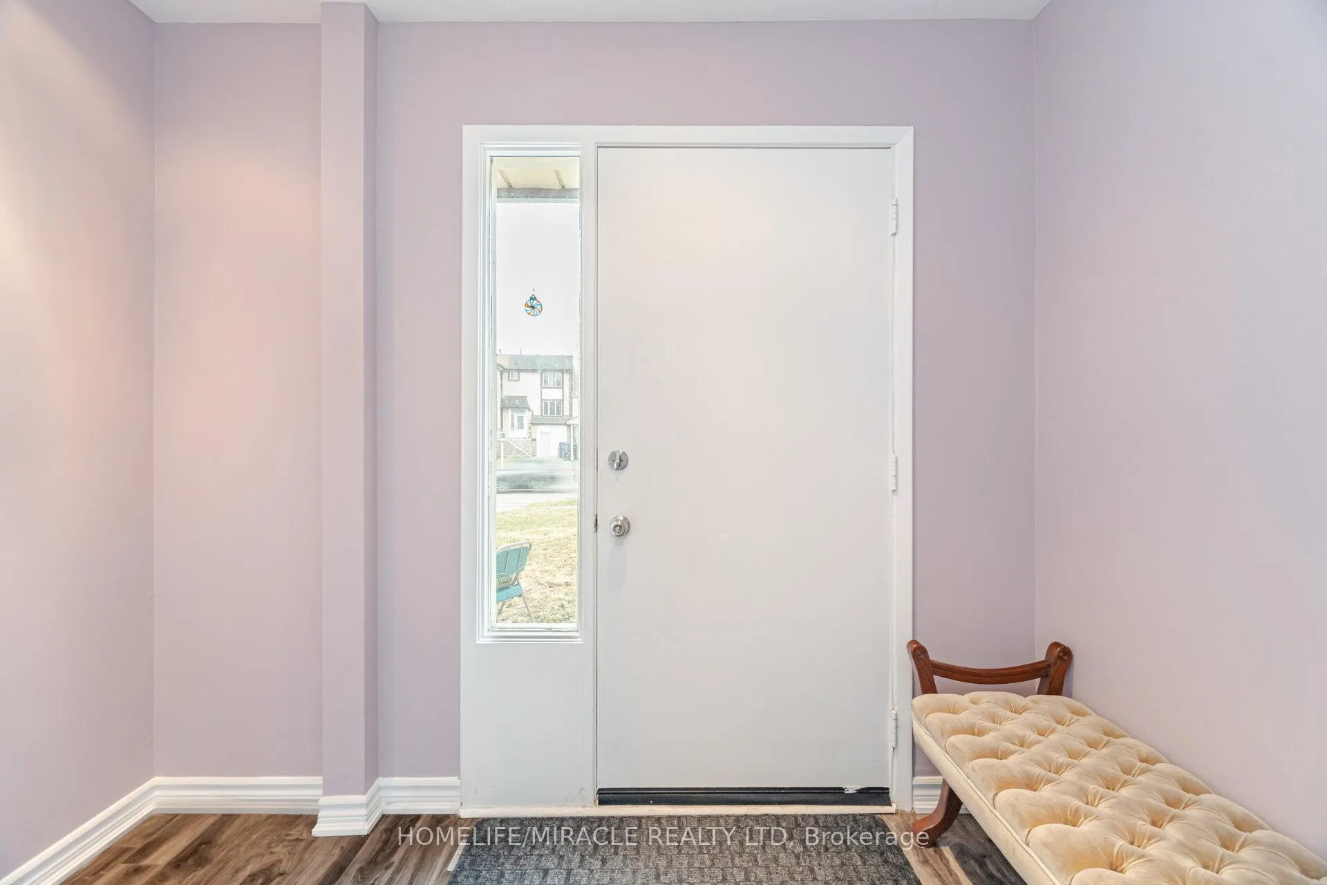 Photo 4 of 62 Elmvale Avenue, Brampton, Heart Lake West — HOMEH