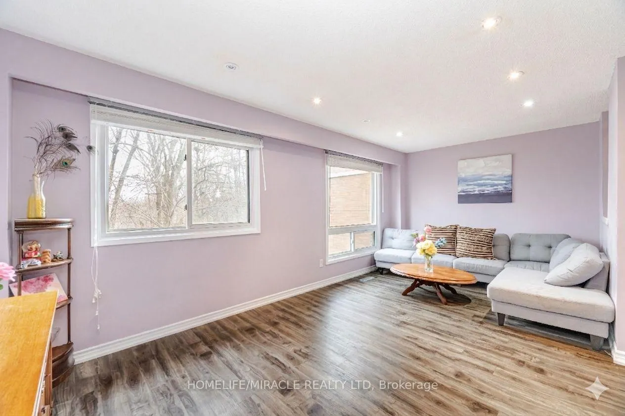 Photo 7 of 62 Elmvale Avenue, Brampton, Heart Lake West — HOMEH
