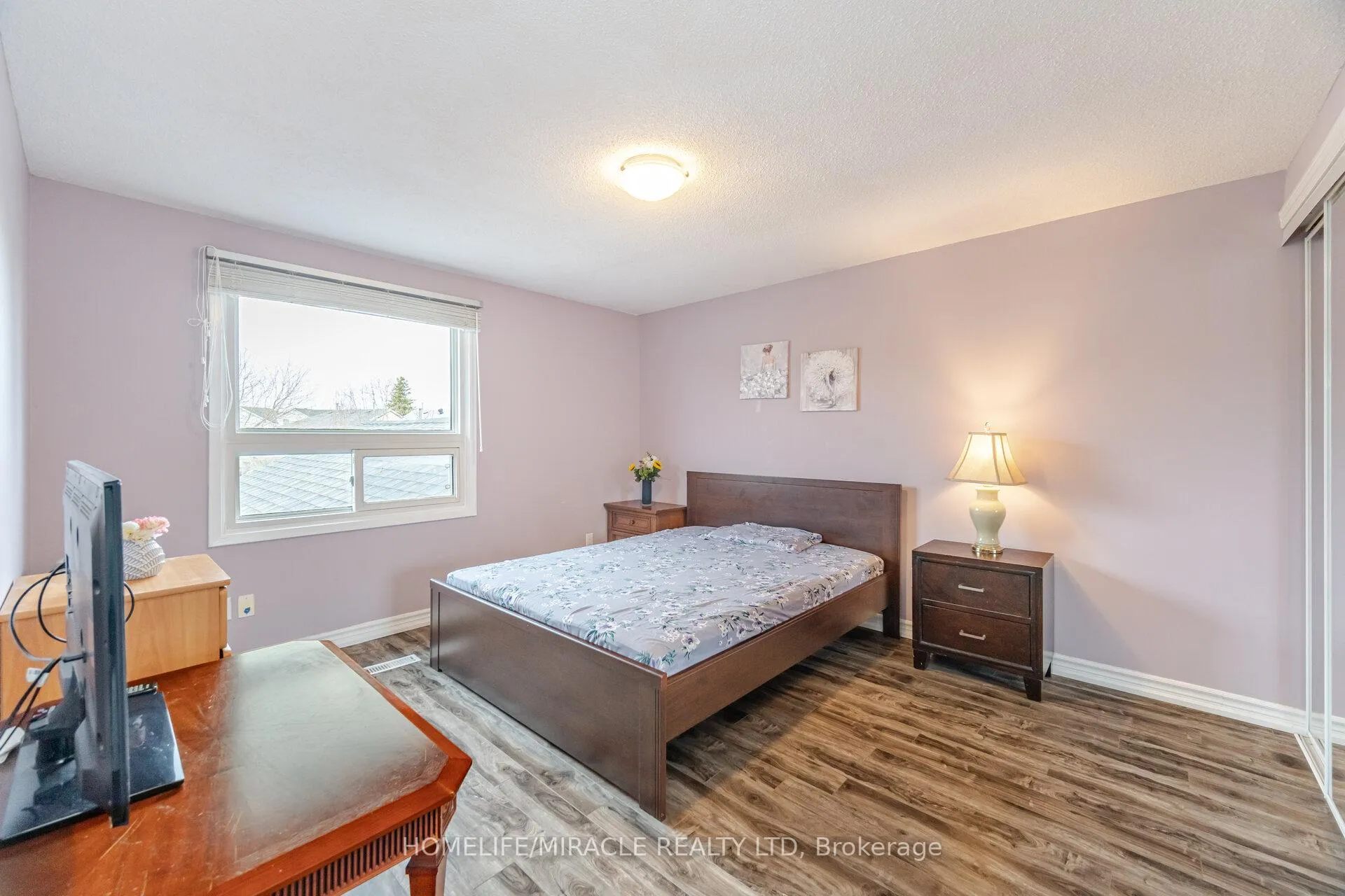 Photo 12 of 62 Elmvale Avenue, Brampton, Heart Lake West — HOMEH