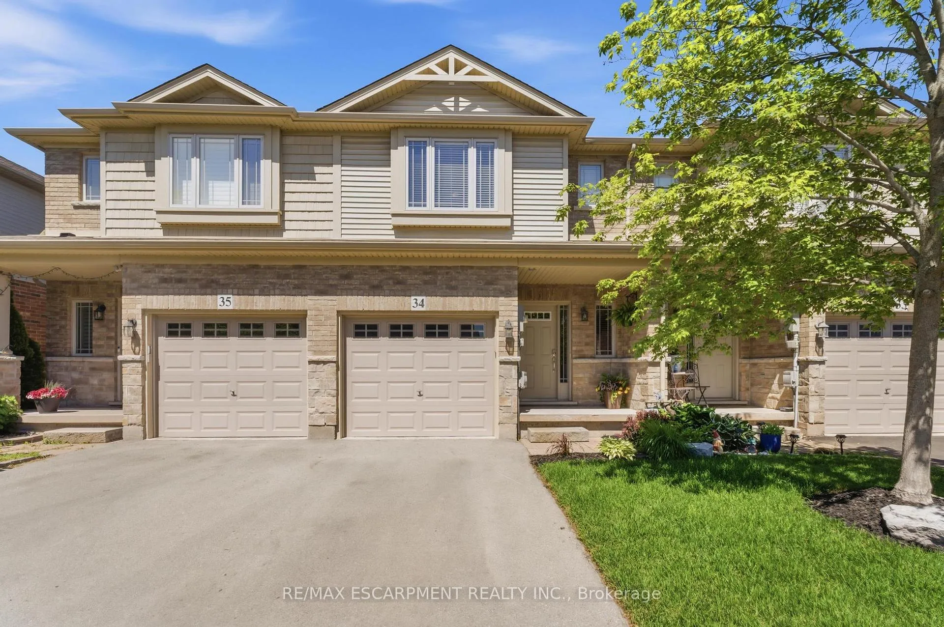 Front of Unit 34, 6 Chestnut Drive