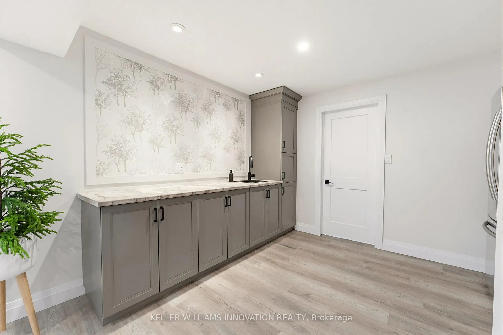 Photo 24 of 560 Rogers Road, North Perth, Listowel — HOMEH