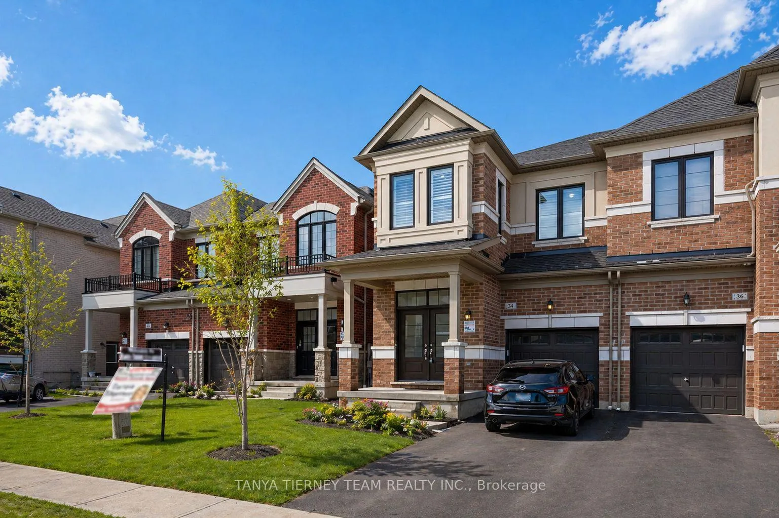 Photo 3 of 34 Mulgrave Street, Whitby, Rural Whitby — HOMEH