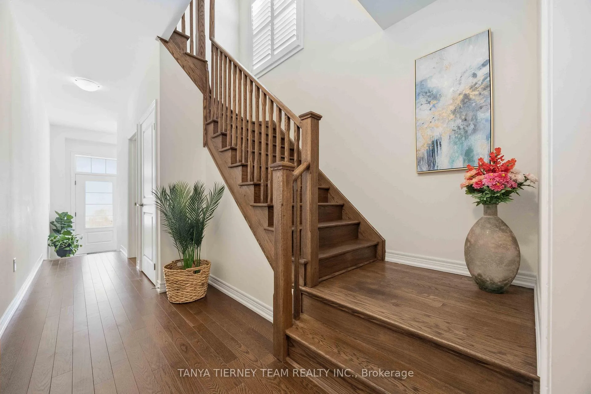 Photo 5 of 34 Mulgrave Street, Whitby, Rural Whitby — HOMEH