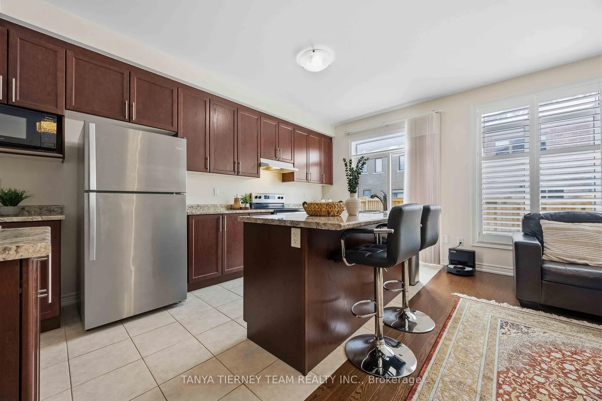 Photo 18 of 34 Mulgrave Street, Whitby, Rural Whitby — HOMEH