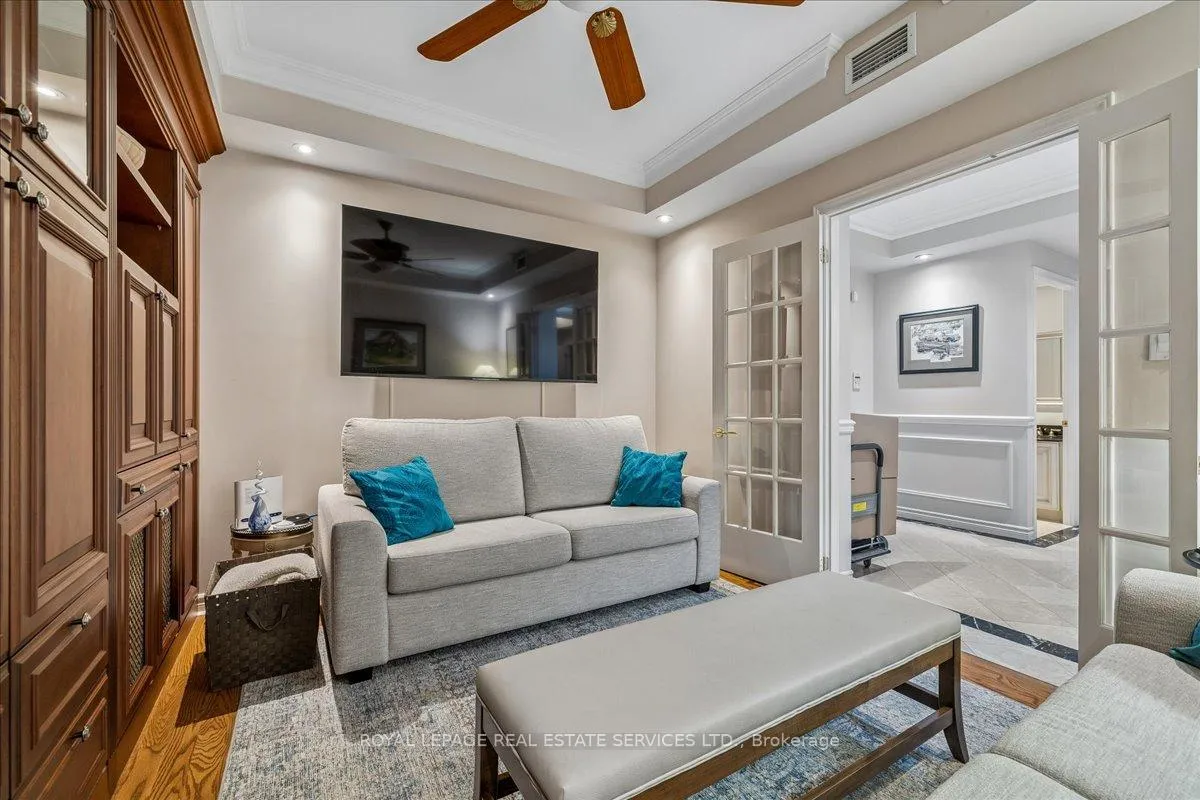 Photo 8 of Unit 206, 1900 Collegeway, Mississauga, Erin Mills — HOMEH