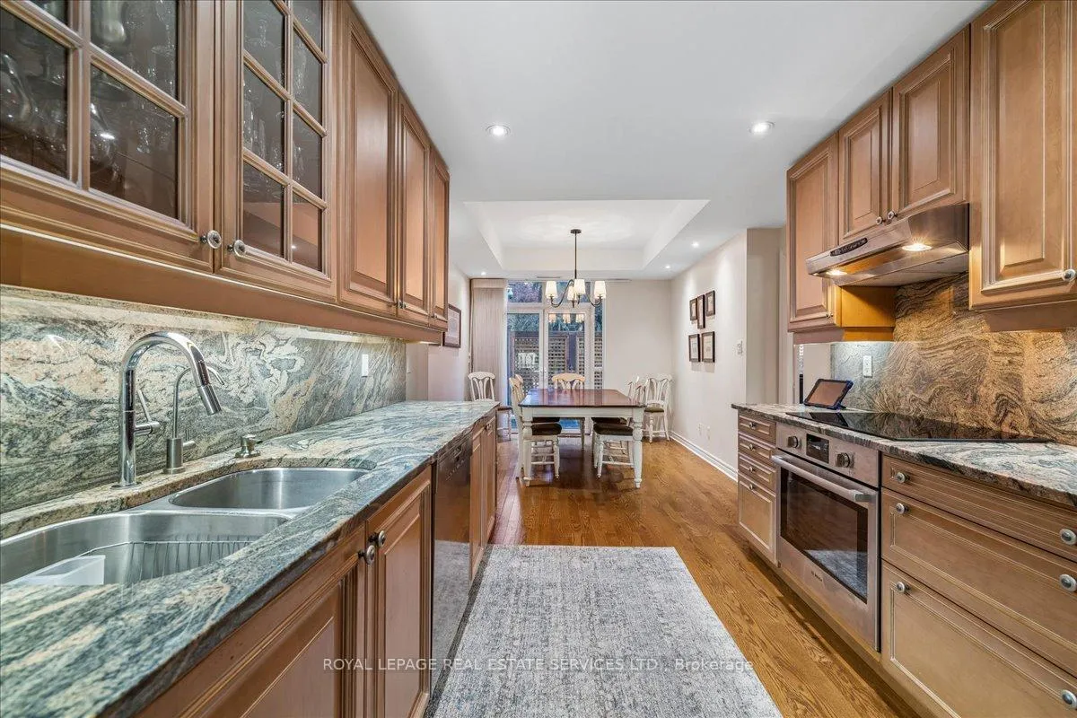 Photo 23 of Unit 206, 1900 Collegeway, Mississauga, Erin Mills — HOMEH