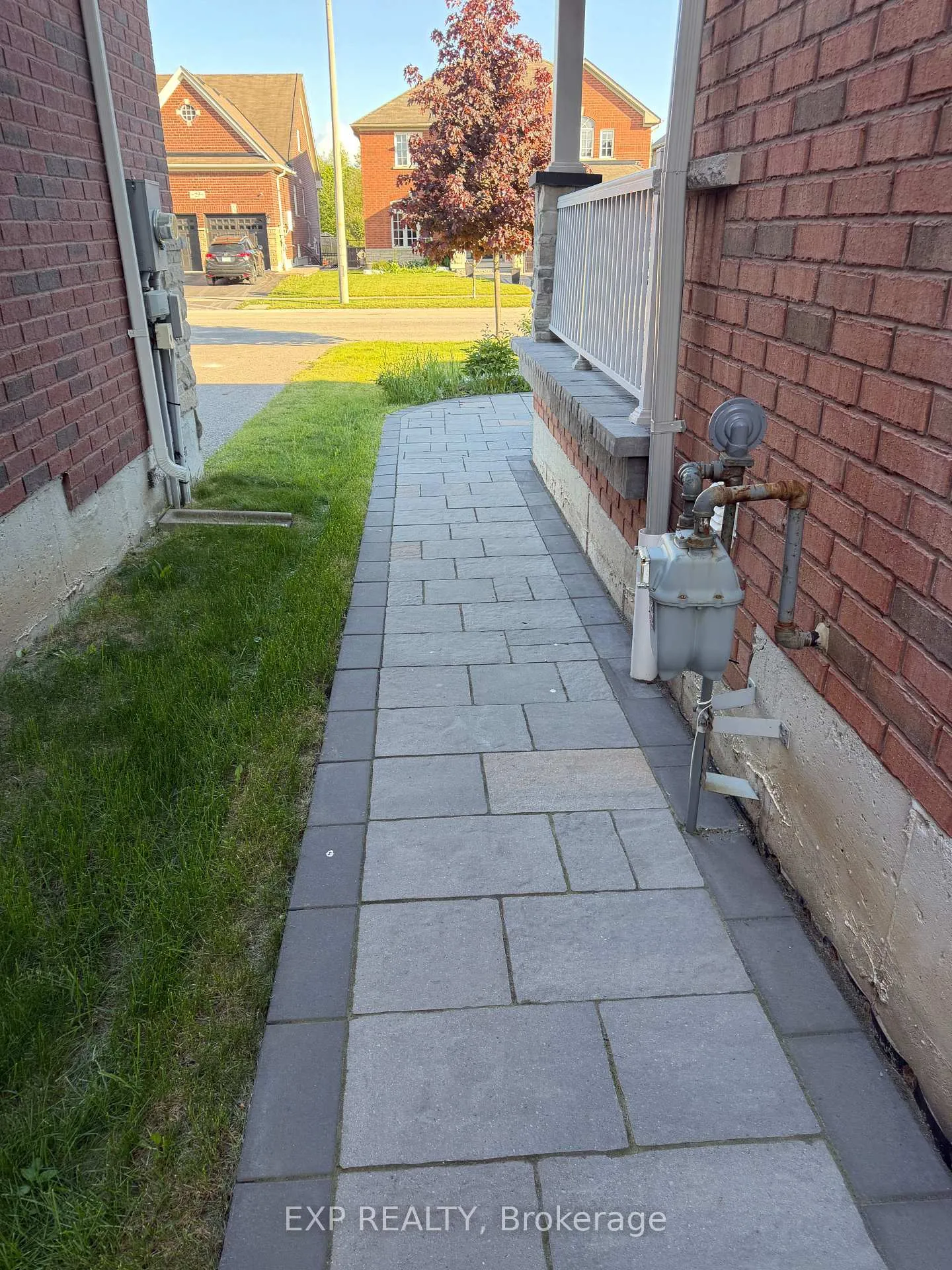 Photo 4 of Unit Bsmt, 32 Commonwealth Road, Barrie, Innis-Shore — HOMEH
