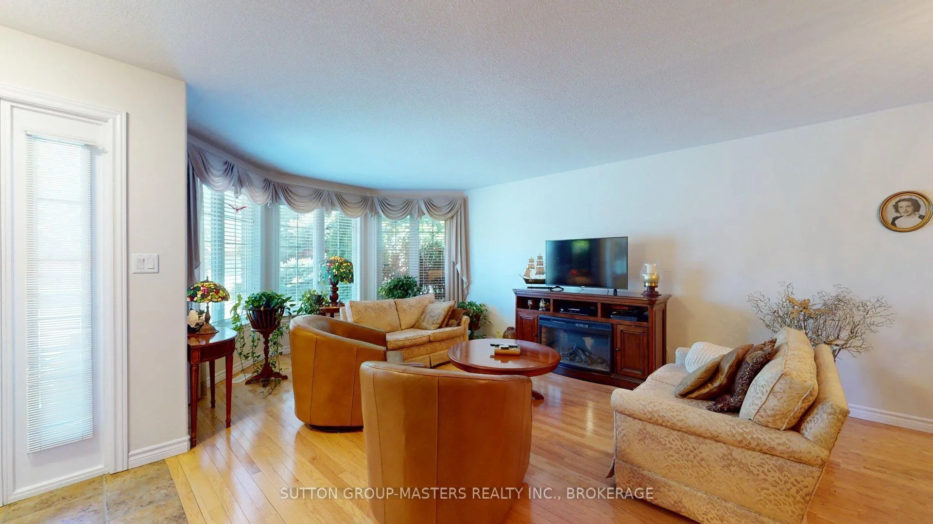 Photo 8 of 62 Ellesmeer Avenue, Kingston, City Northwest — HOMEH