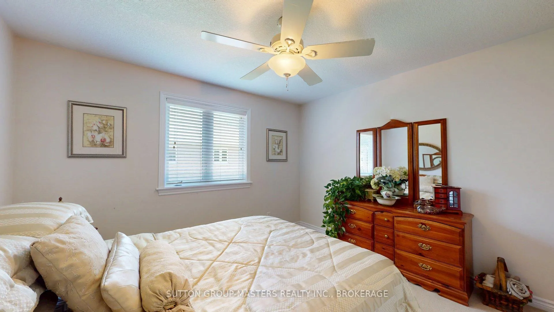 Photo 25 of 62 Ellesmeer Avenue, Kingston, City Northwest — HOMEH