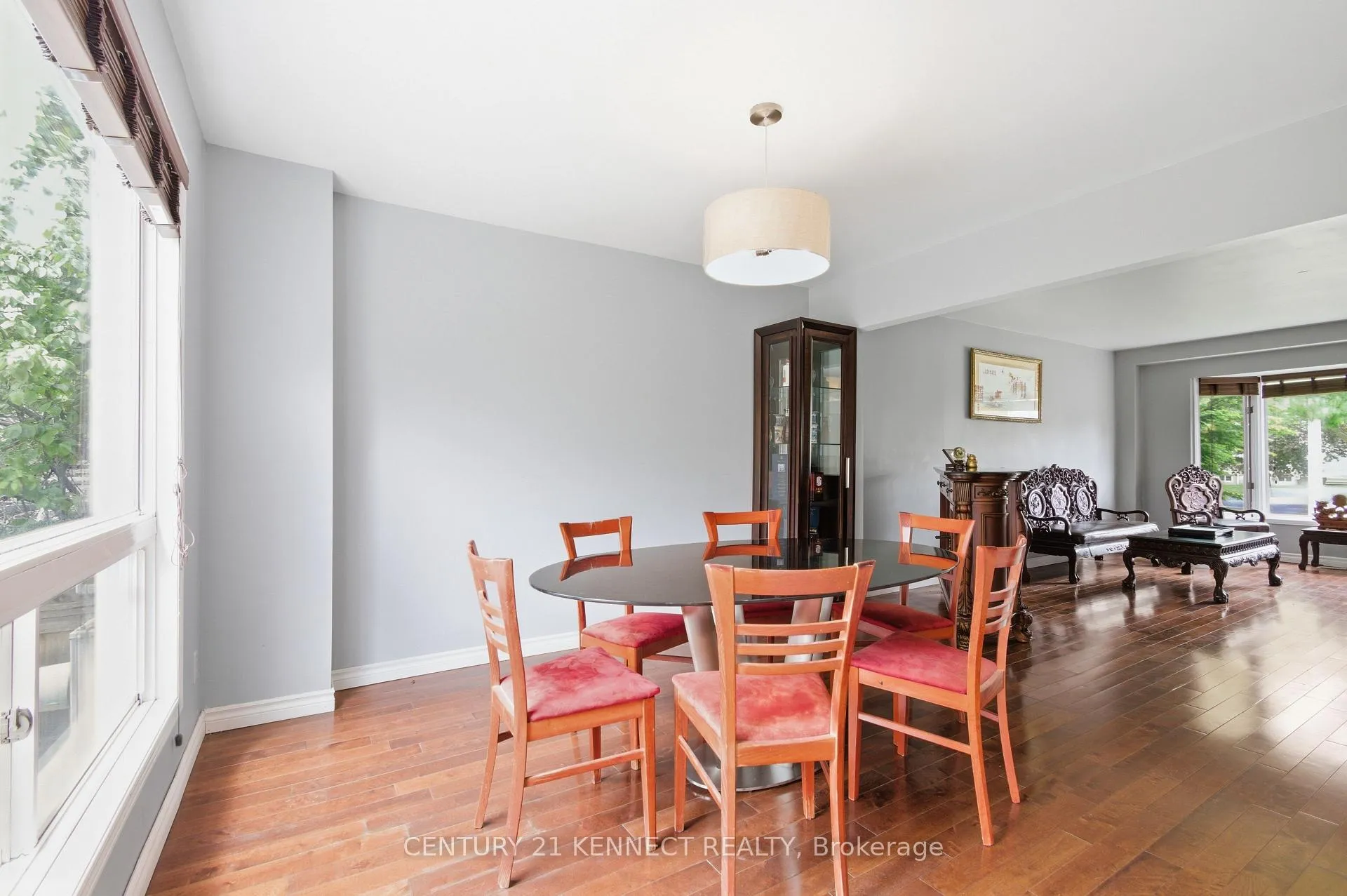 Photo 17 of 848 Fairlawn Avenue, Ottawa, McKellar Heights/Glabar Park — HOMEH