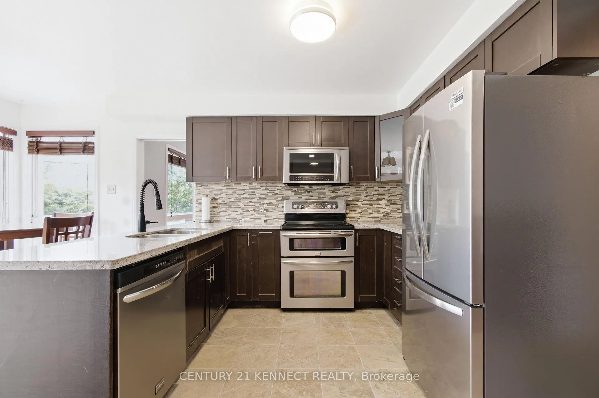 Photo 23 of 848 Fairlawn Avenue, Ottawa, McKellar Heights/Glabar Park — HOMEH
