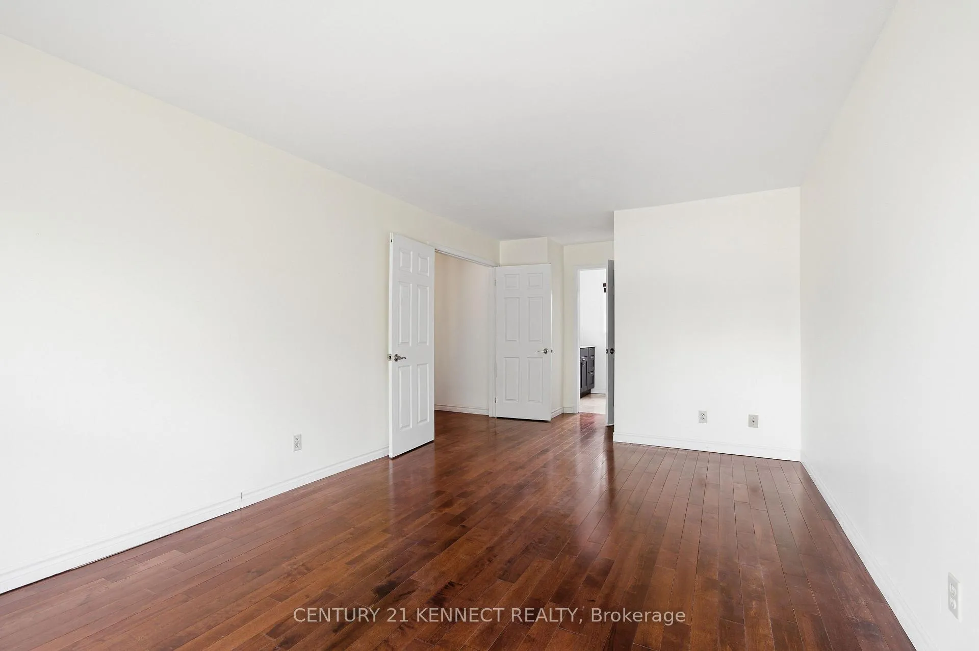 Photo 35 of 848 Fairlawn Avenue, Ottawa, McKellar Heights/Glabar Park — HOMEH