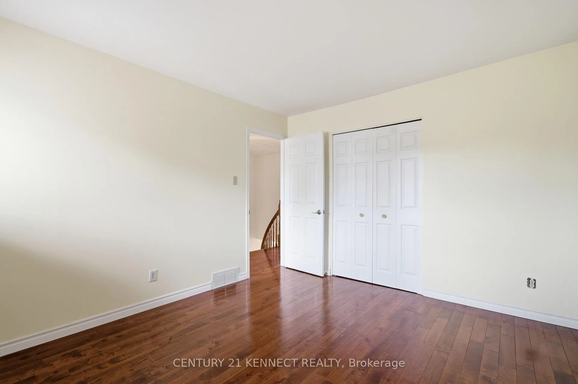 Photo 41 of 848 Fairlawn Avenue, Ottawa, McKellar Heights/Glabar Park — HOMEH