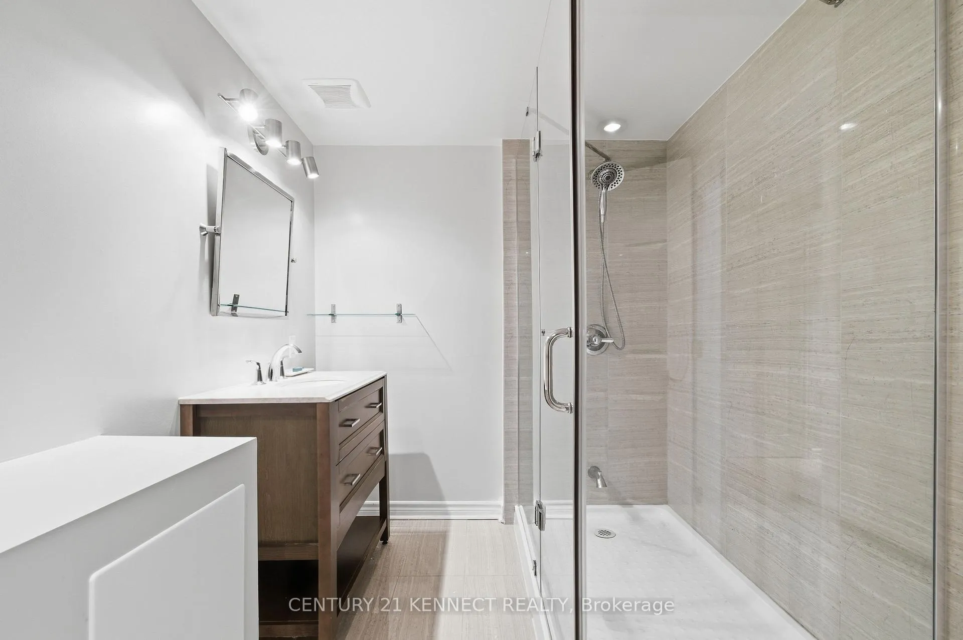 Photo 53 of 848 Fairlawn Avenue, Ottawa, McKellar Heights/Glabar Park — HOMEH