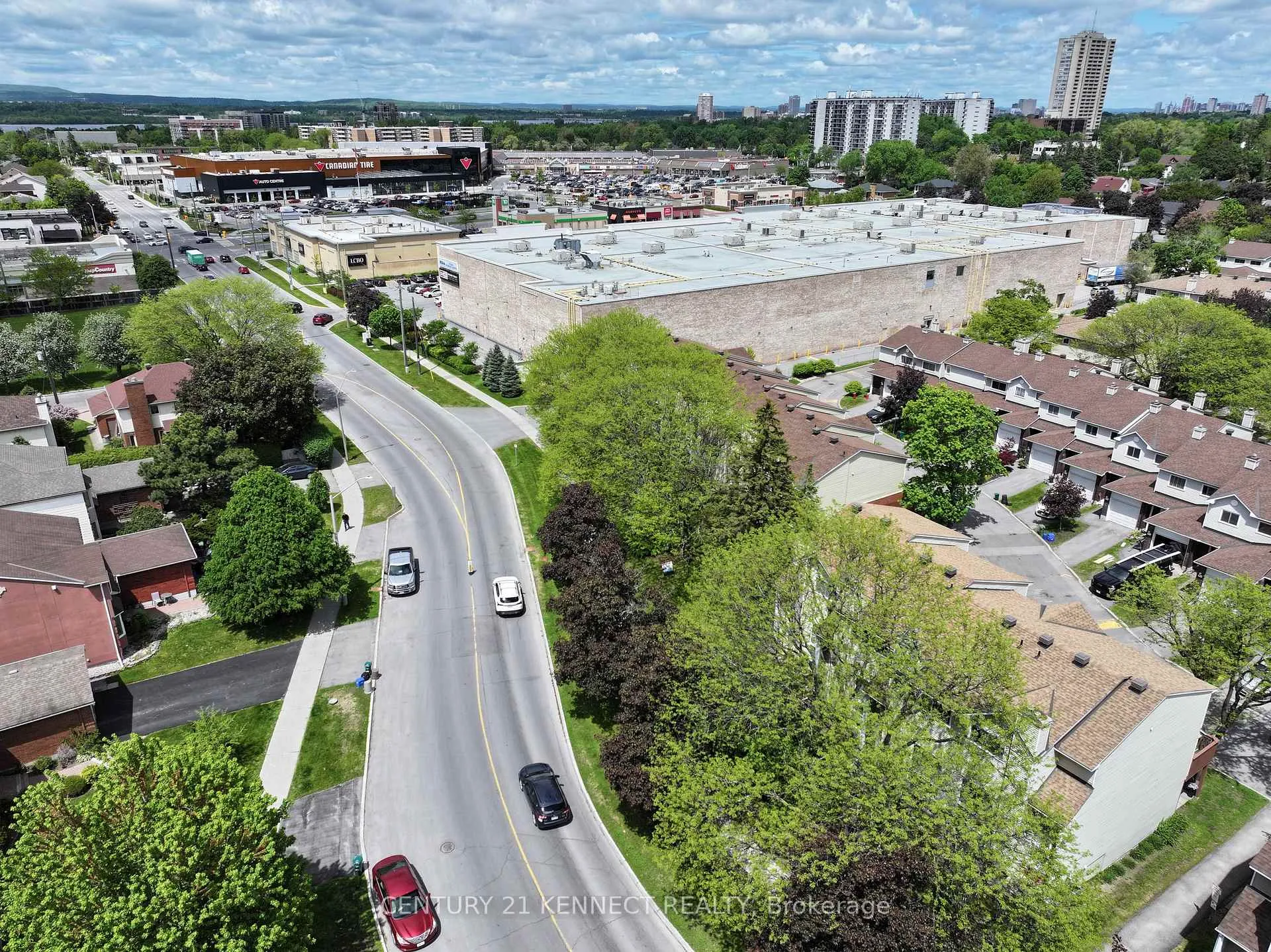 Photo 66 of 848 Fairlawn Avenue, Ottawa, McKellar Heights/Glabar Park — HOMEH