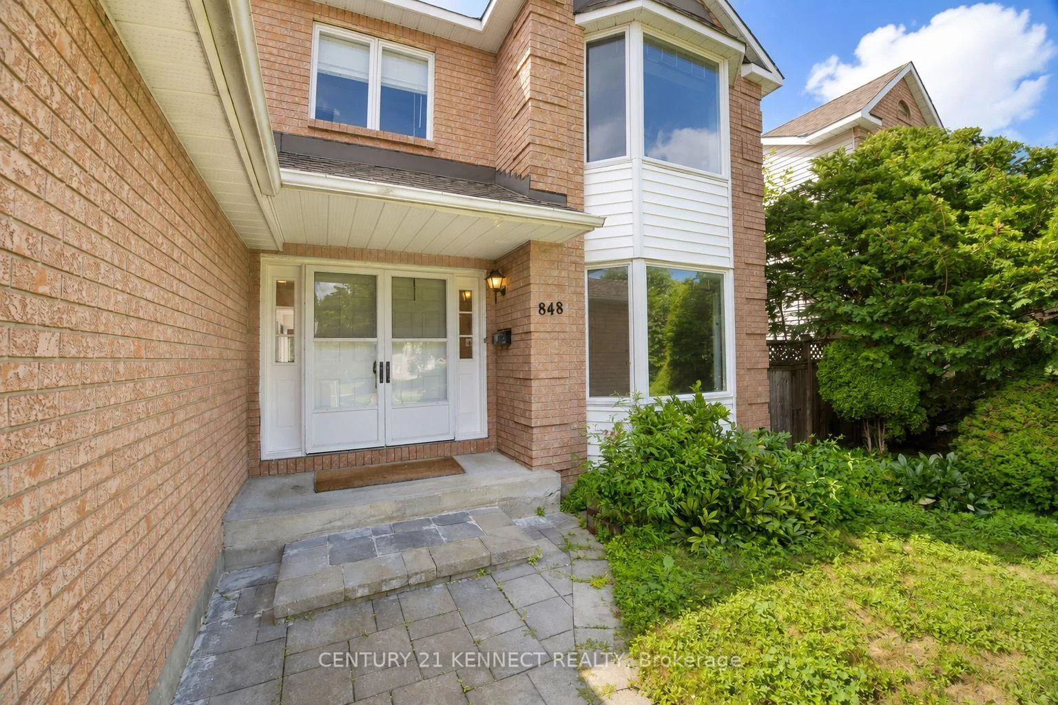 Photo 6 of 848 Fairlawn Avenue, Ottawa, McKellar Heights/Glabar Park — HOMEH