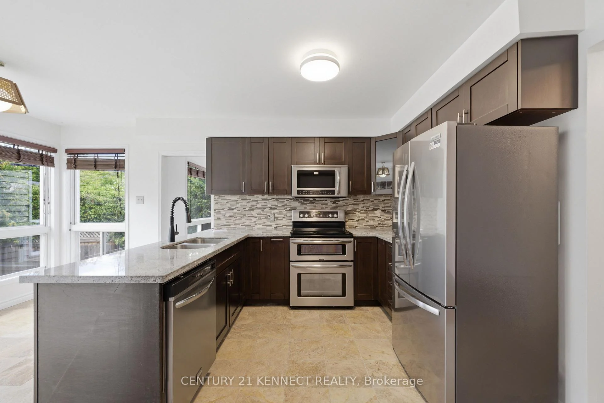 Photo 24 of 848 Fairlawn Avenue, Ottawa, McKellar Heights/Glabar Park — HOMEH
