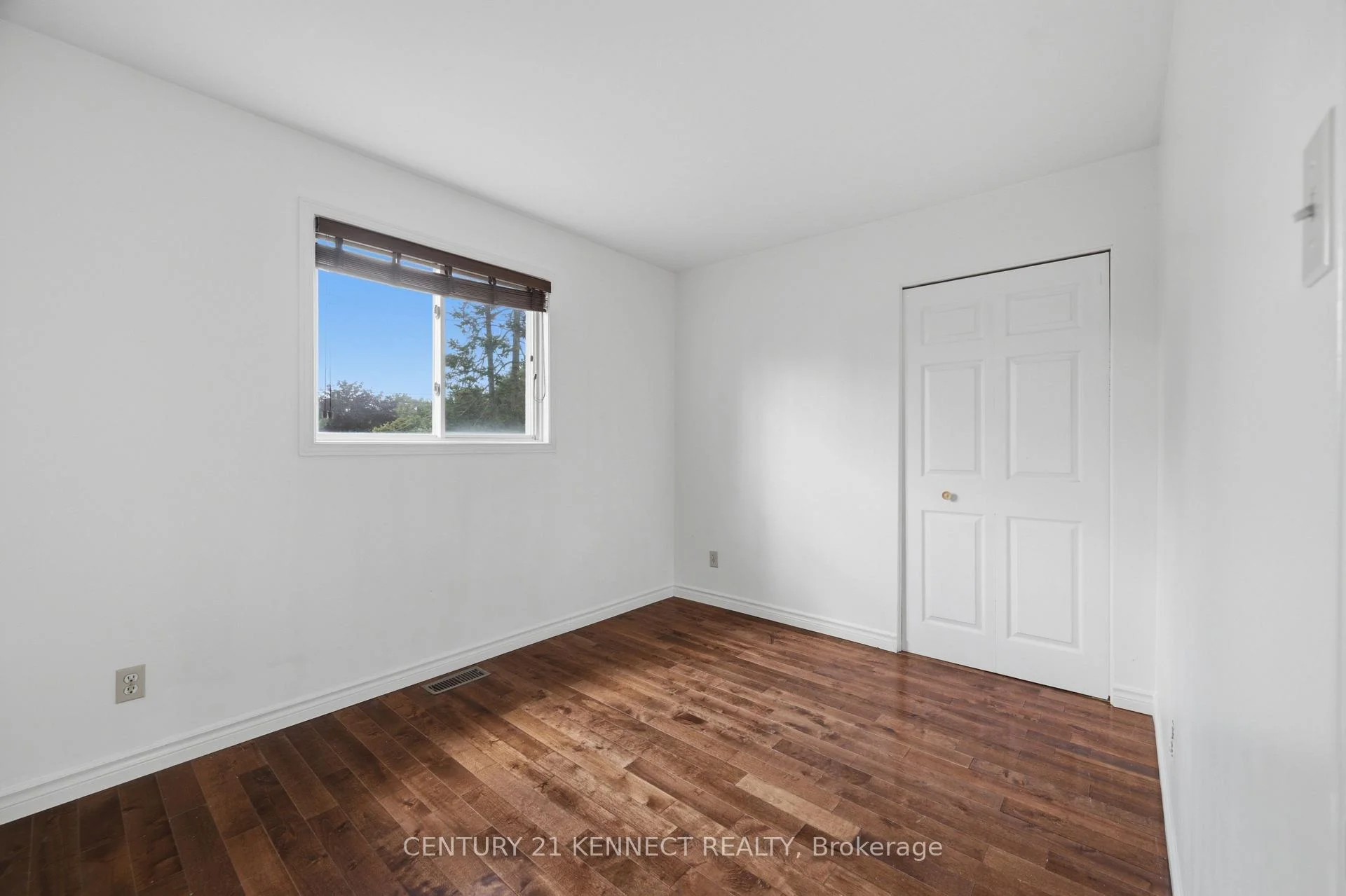 Photo 42 of 848 Fairlawn Avenue, Ottawa, McKellar Heights/Glabar Park — HOMEH