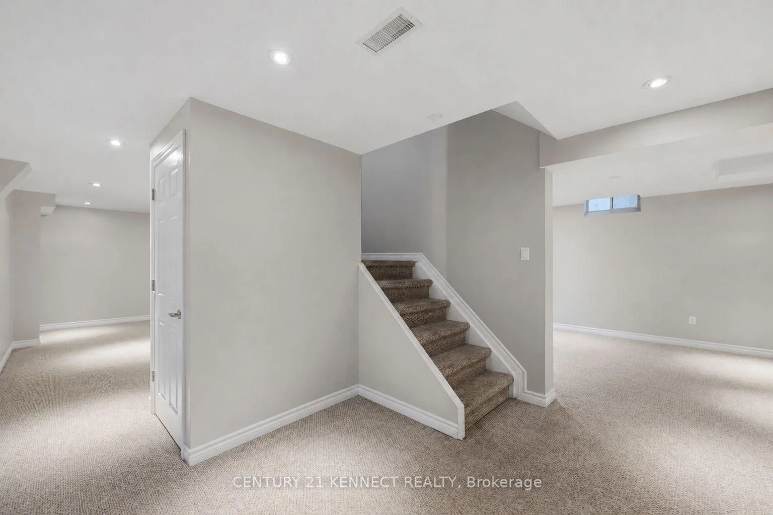 Photo 61 of 848 Fairlawn Avenue, Ottawa, McKellar Heights/Glabar Park — HOMEH