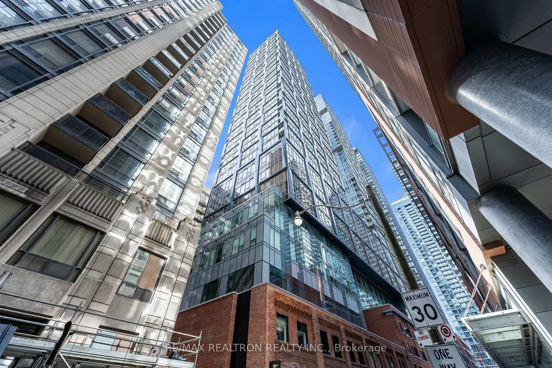 Photo 2 of Unit 4106, 15 Mercer Street, Toronto, Waterfront Communities — HOMEH