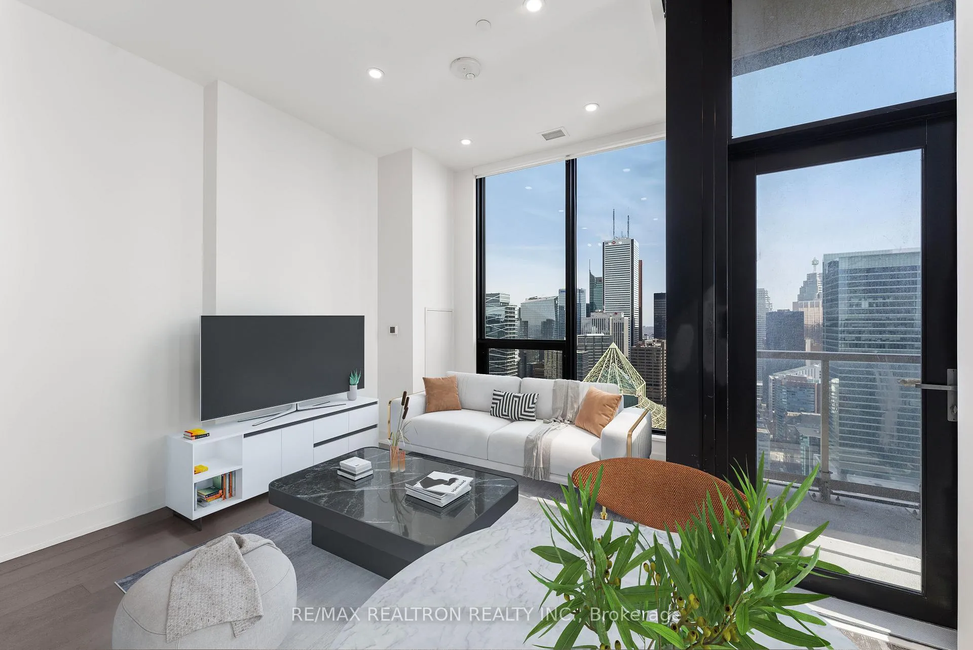 Photo 13 of Unit 4106, 15 Mercer Street, Toronto, Waterfront Communities — HOMEH