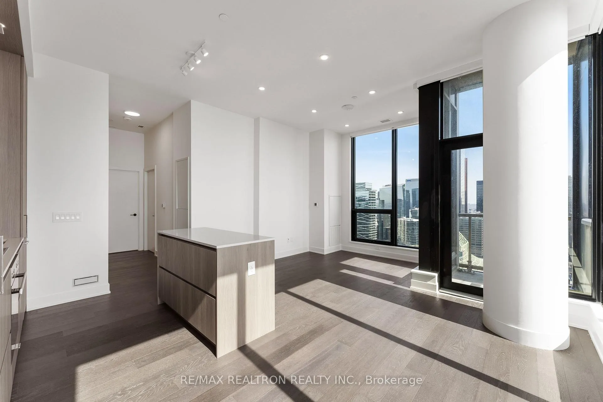 Photo 17 of Unit 4106, 15 Mercer Street, Toronto, Waterfront Communities — HOMEH