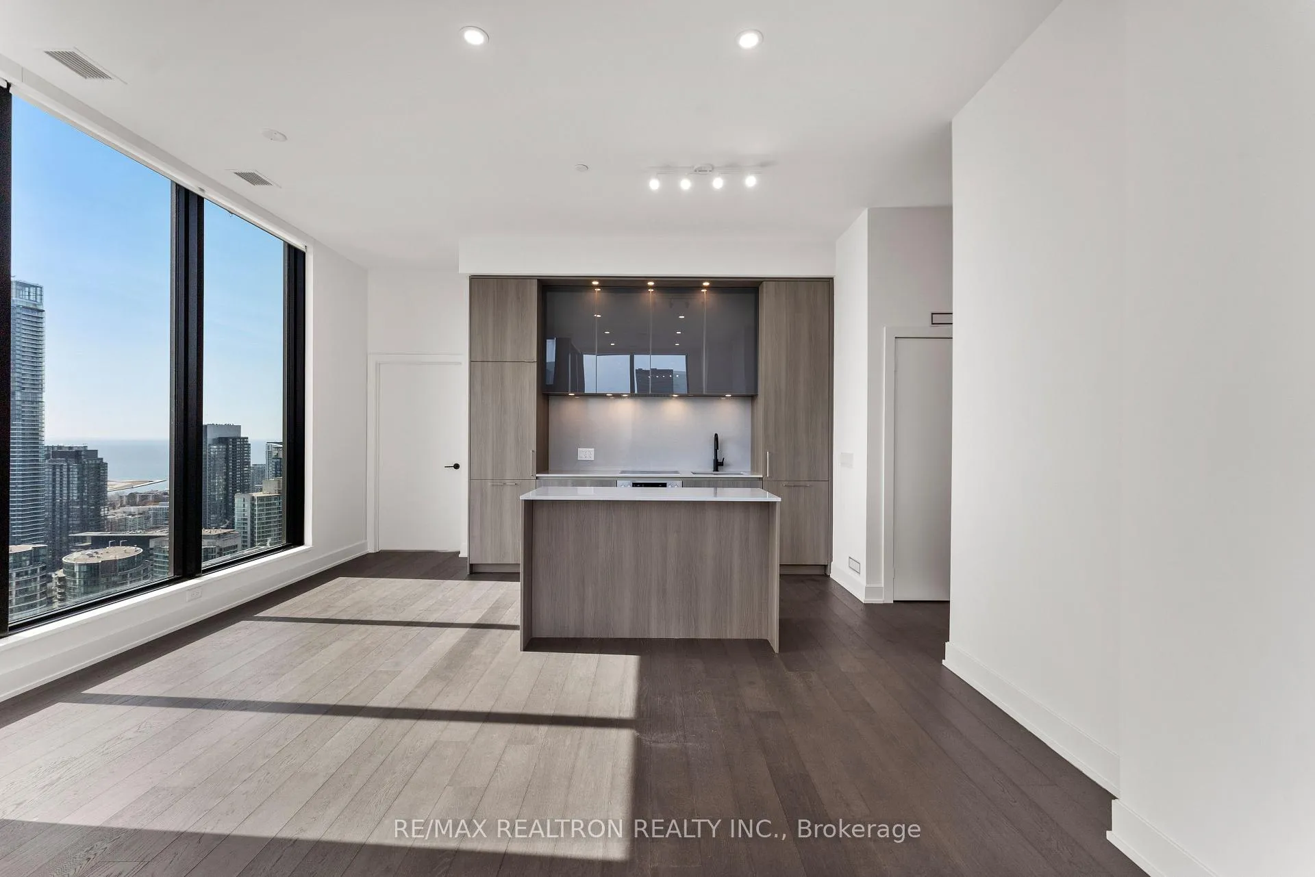 Photo 19 of Unit 4106, 15 Mercer Street, Toronto, Waterfront Communities — HOMEH
