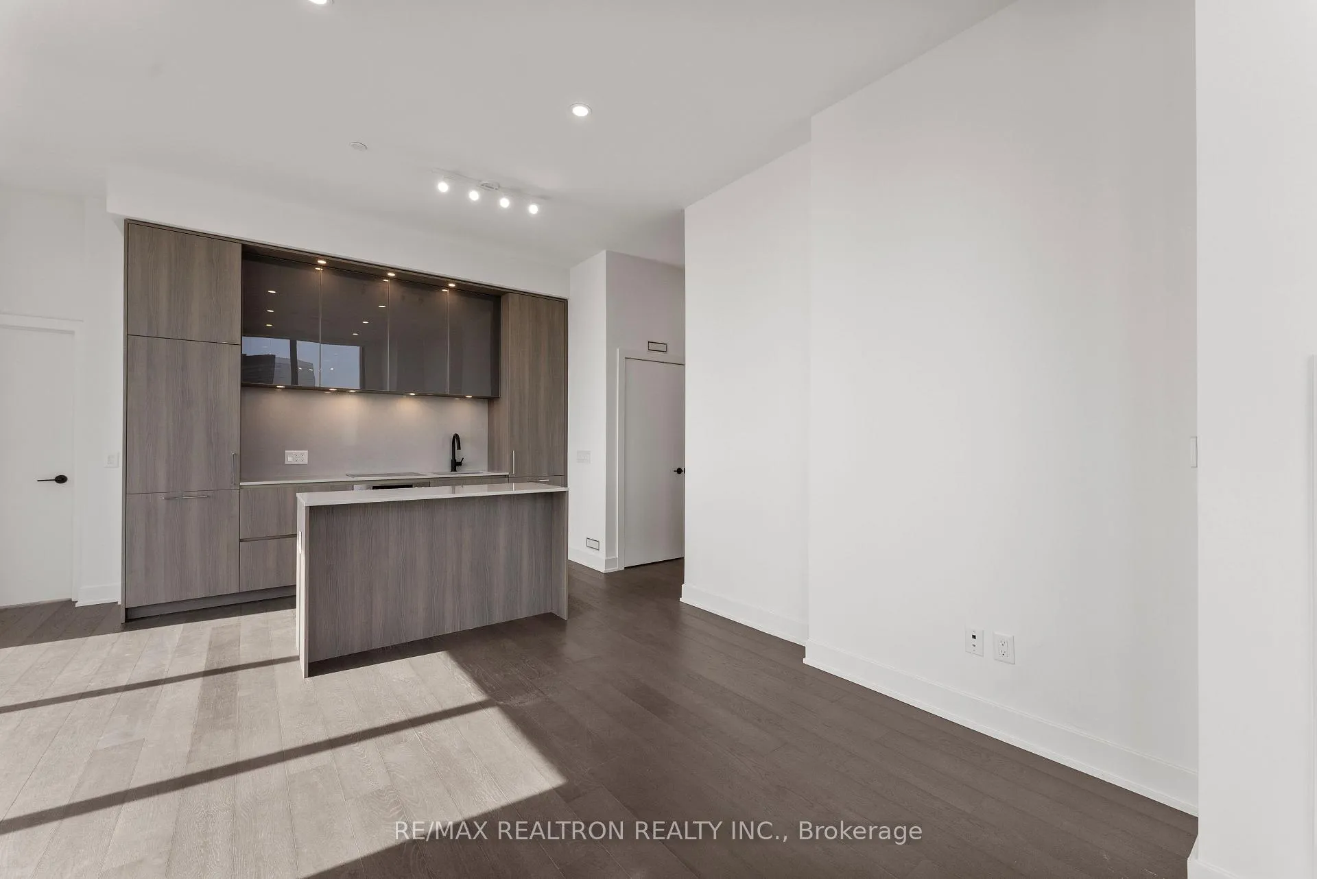Photo 20 of Unit 4106, 15 Mercer Street, Toronto, Waterfront Communities — HOMEH