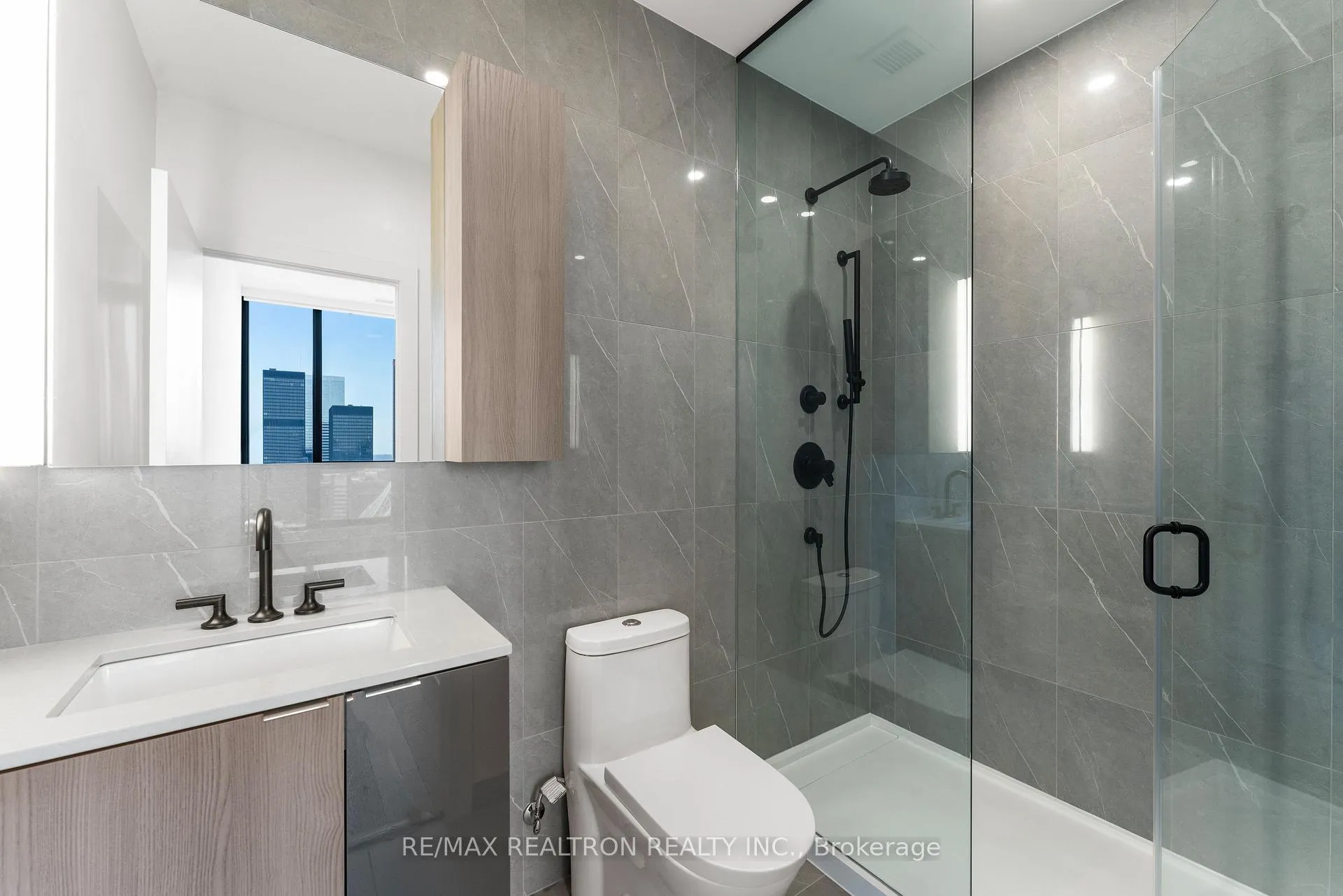 Photo 33 of Unit 4106, 15 Mercer Street, Toronto, Waterfront Communities — HOMEH