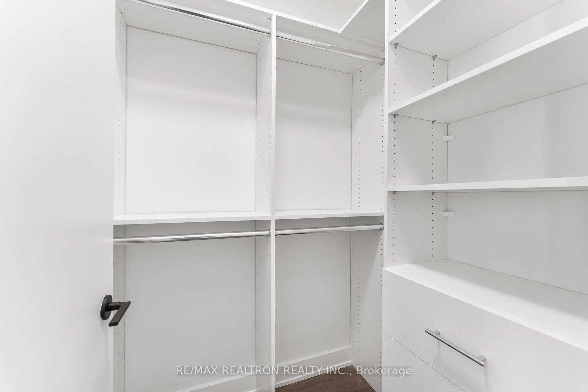 Photo 34 of Unit 4106, 15 Mercer Street, Toronto, Waterfront Communities — HOMEH
