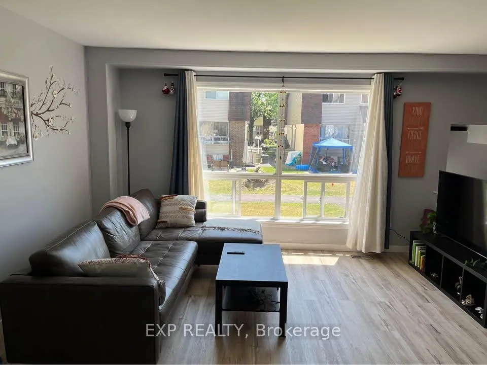 Photo 3 of Unit 135, 20 Sonnet Crescent, Ottawa, Westcliffe Estates — HOMEH