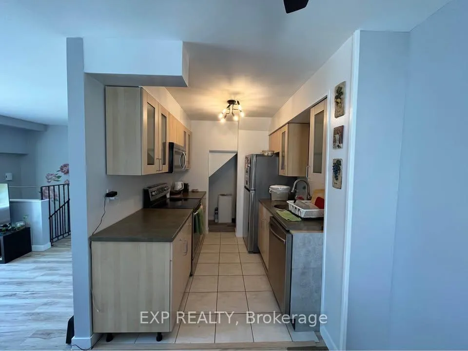 Photo 6 of Unit 135, 20 Sonnet Crescent, Ottawa, Westcliffe Estates — HOMEH