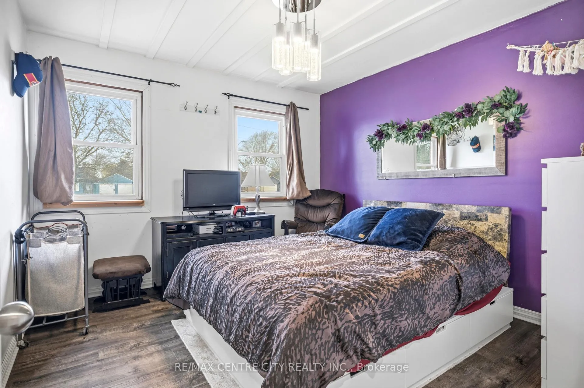 Photo 13 of 194 Centennial Avenue, Central Elgin, Rural Central Elgin — HOMEH