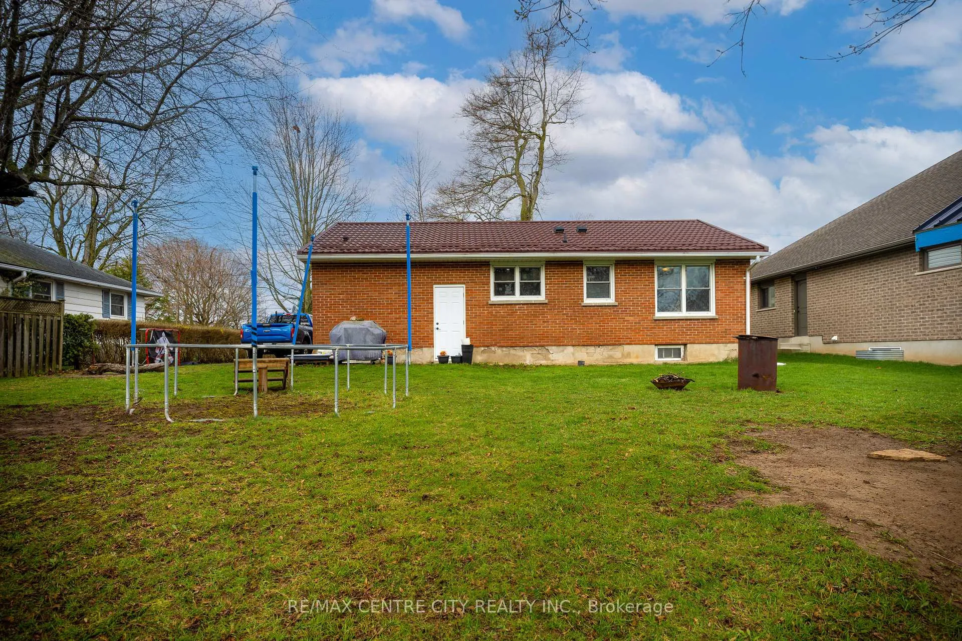 Photo 17 of 194 Centennial Avenue, Central Elgin, Rural Central Elgin — HOMEH