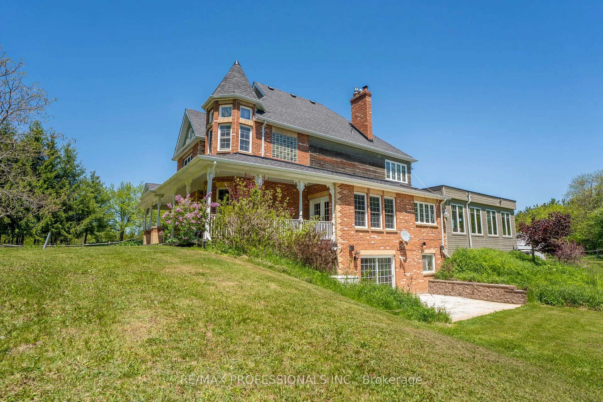 Photo 8 of 18655 Heart Lake Road, Caledon, Rural Caledon — HOMEH