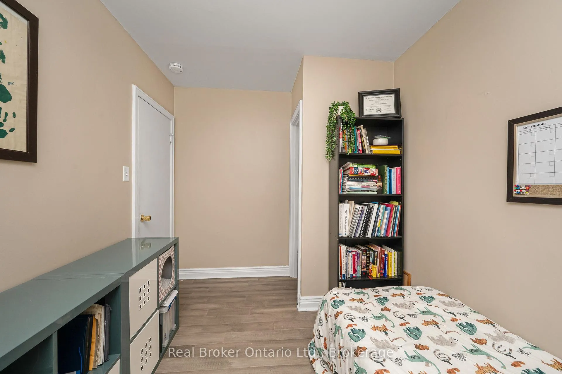 Photo 16 of Unit 3A, 5 East 36th Street, Hamilton, Raleigh — HOMEH