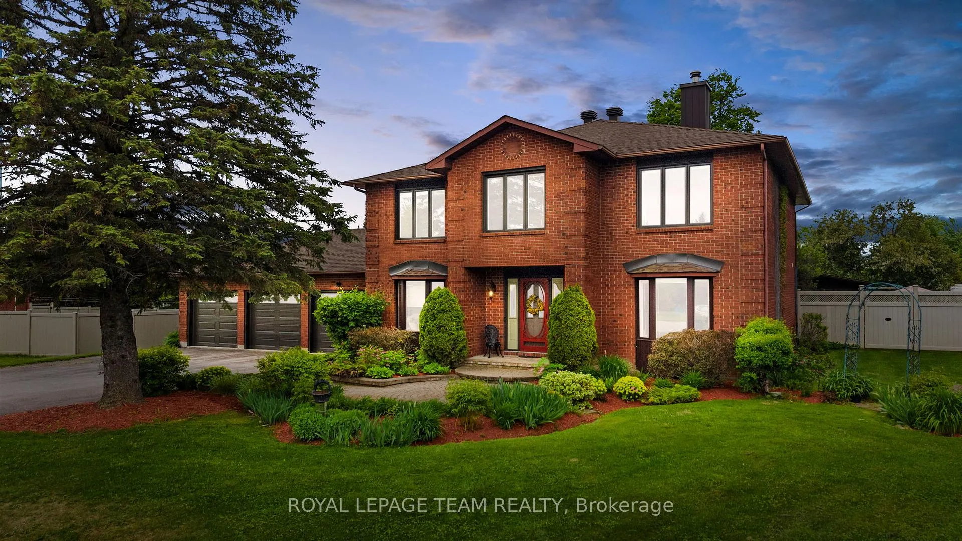 Photo 1 of 7009 Quinnfield Way, Ottawa, Greely — HOMEH