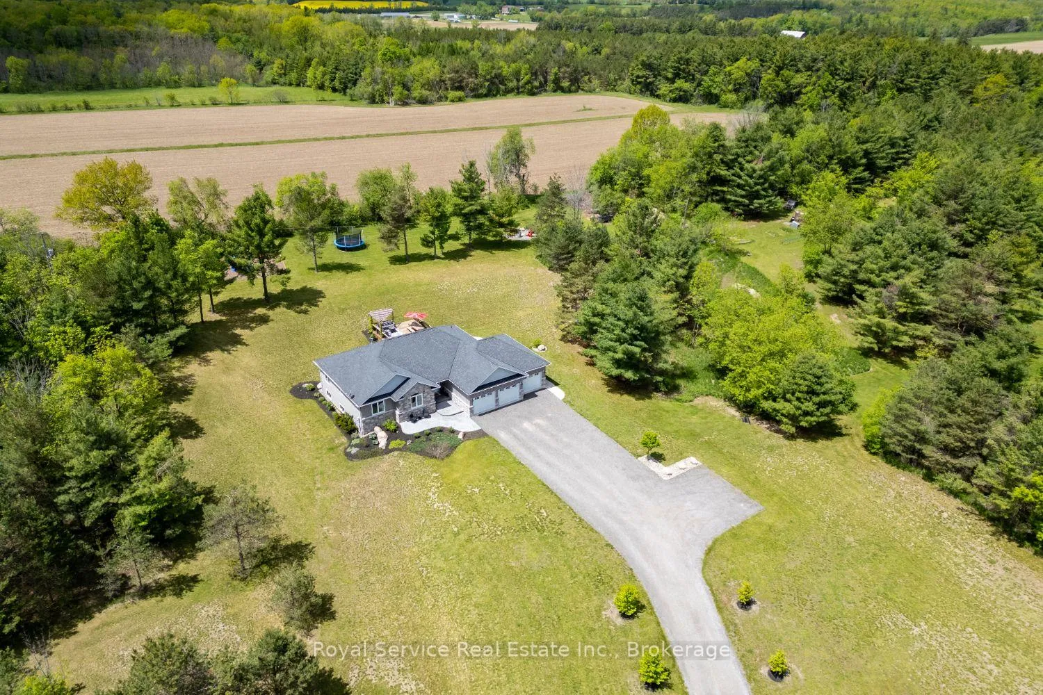 Photo 8 of 130 County 10 Road, Cavan Monaghan, Cavan Twp — HOMEH