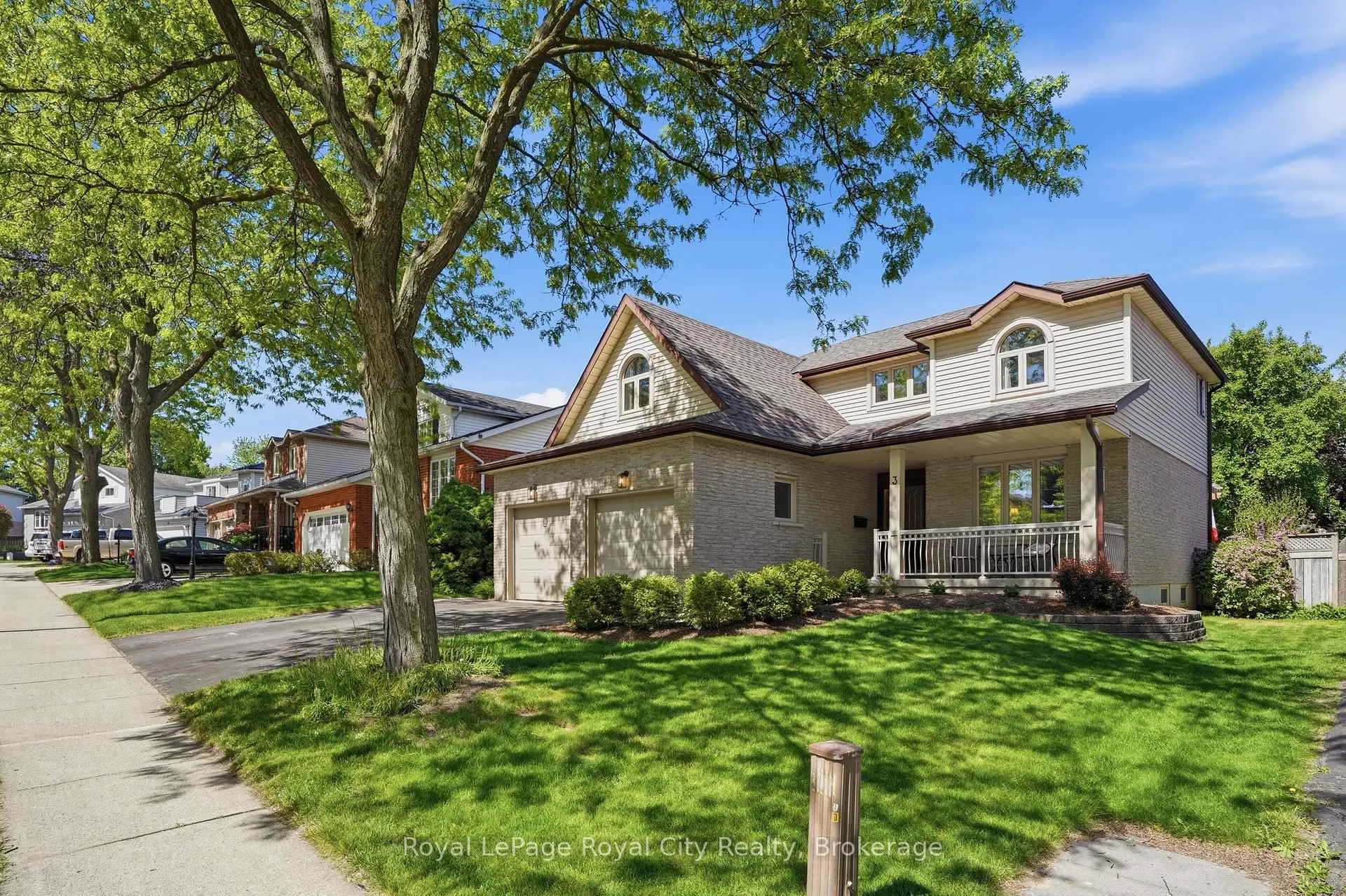 Photo 2 of 3 Darby Road, Guelph, Willow West/Sugarbush/West Acres — HOMEH