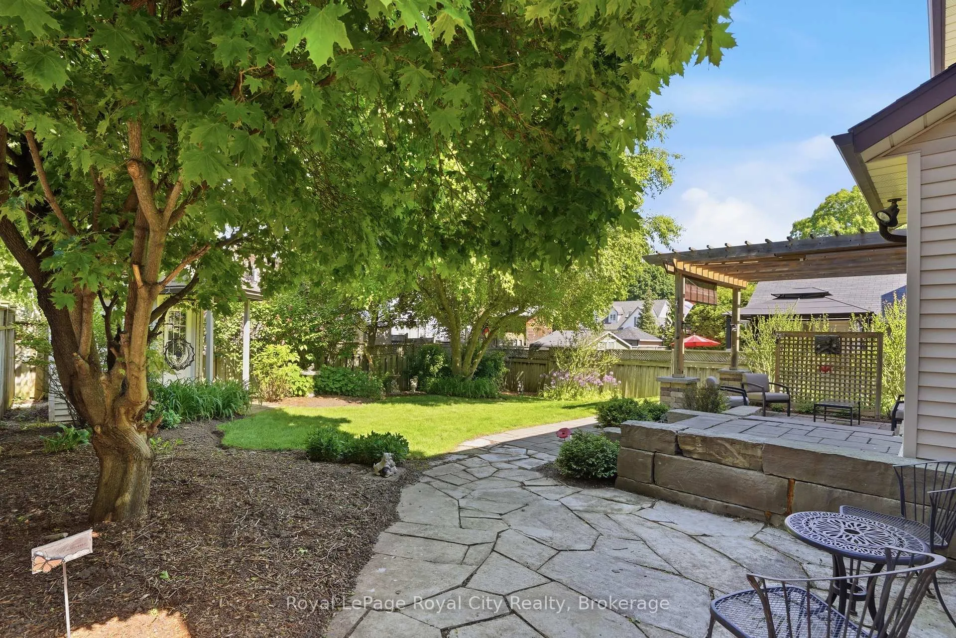 Photo 42 of 3 Darby Road, Guelph, Willow West/Sugarbush/West Acres — HOMEH