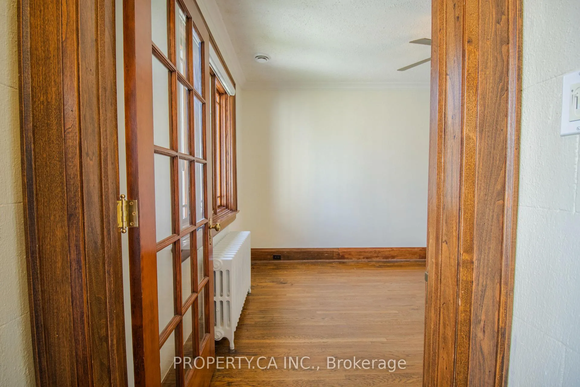 Photo 5 of 482 Donlands Avenue, Toronto, East York — HOMEH