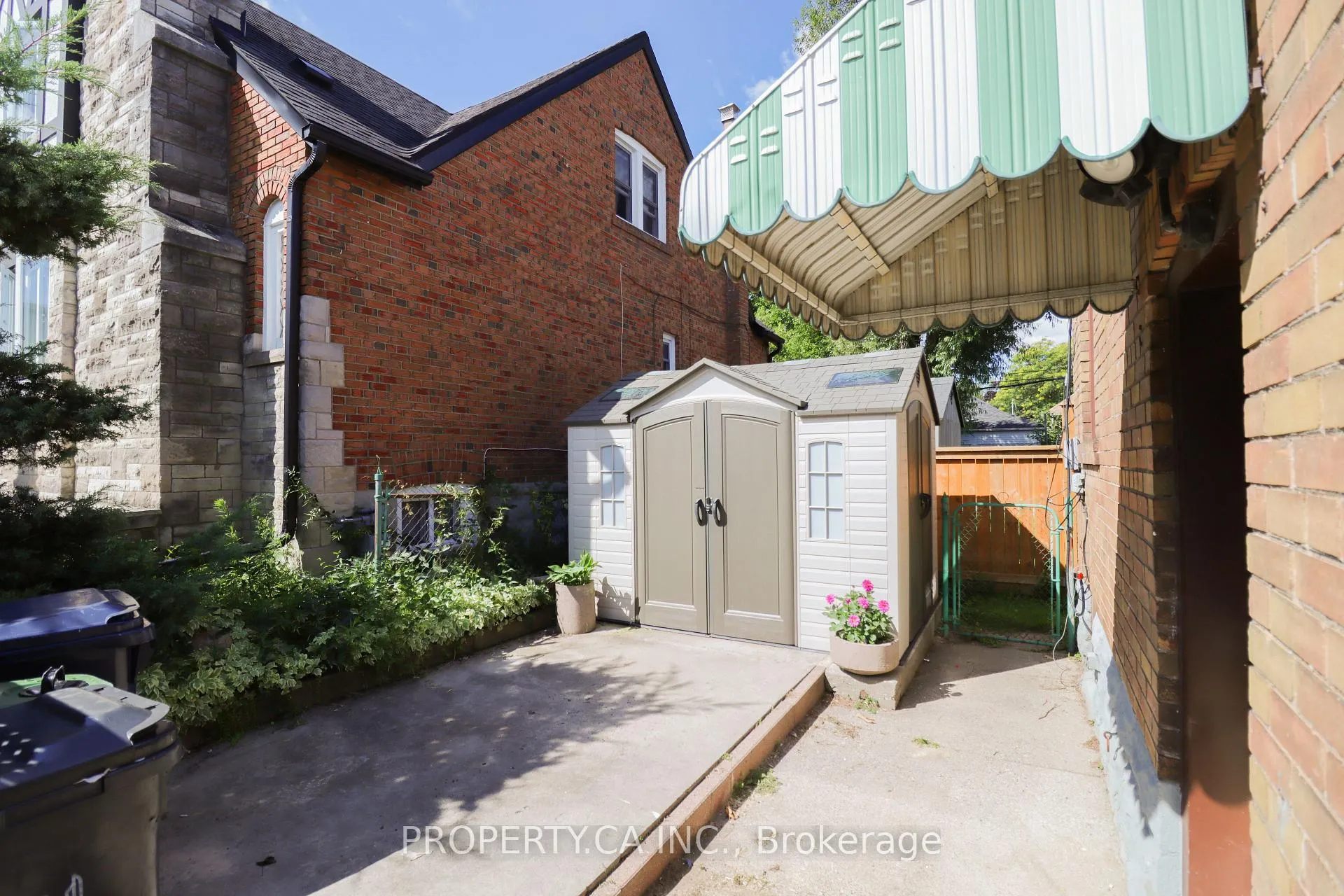 Photo 19 of 482 Donlands Avenue, Toronto, East York — HOMEH