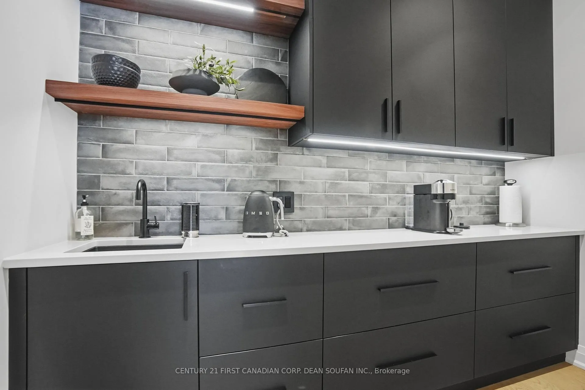 Photo 17 of 55 Royal Crescent, Southwold, Talbotville — HOMEH