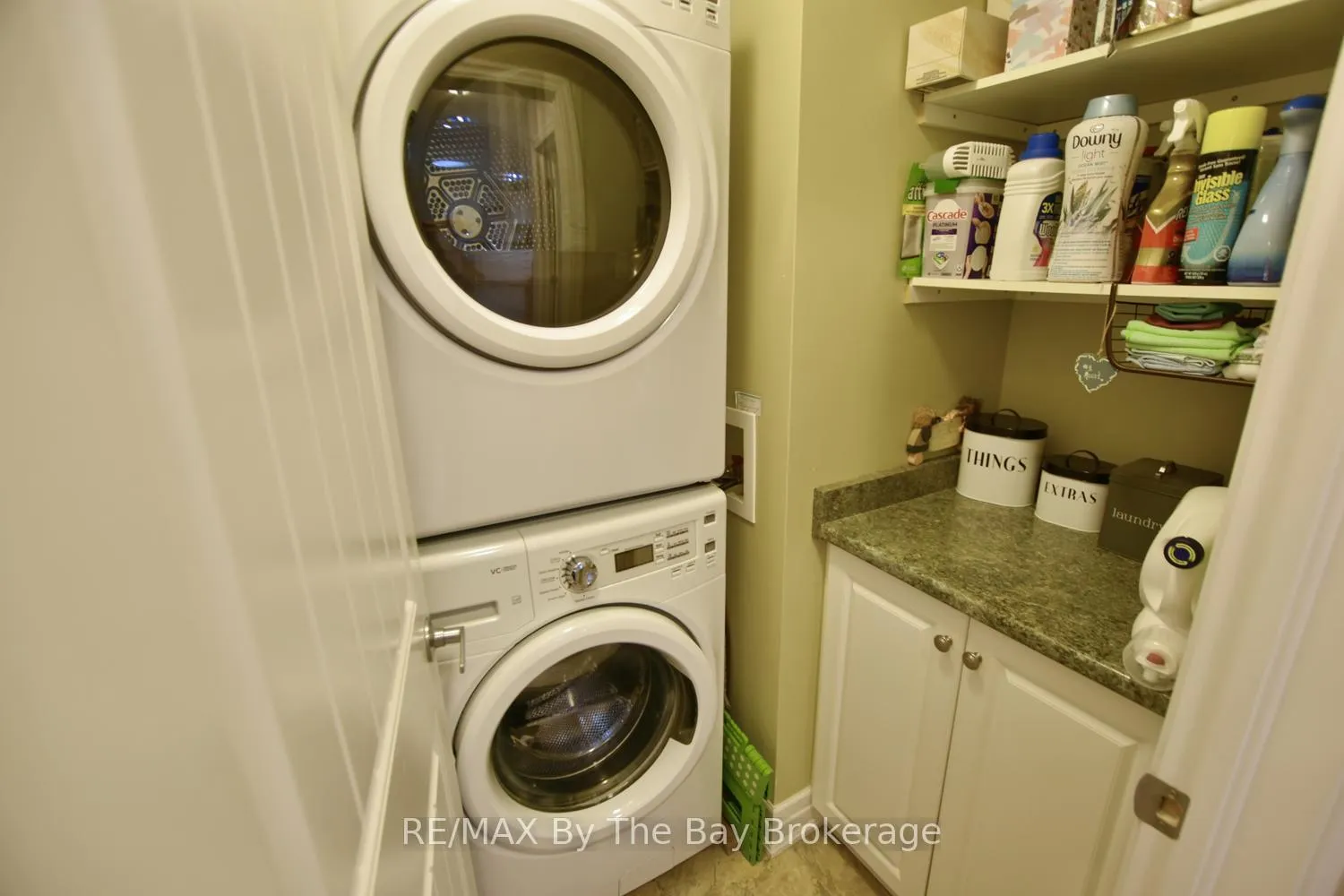 Photo 36 of 3 Garden Grove Crescent, Wasaga Beach — HOMEH