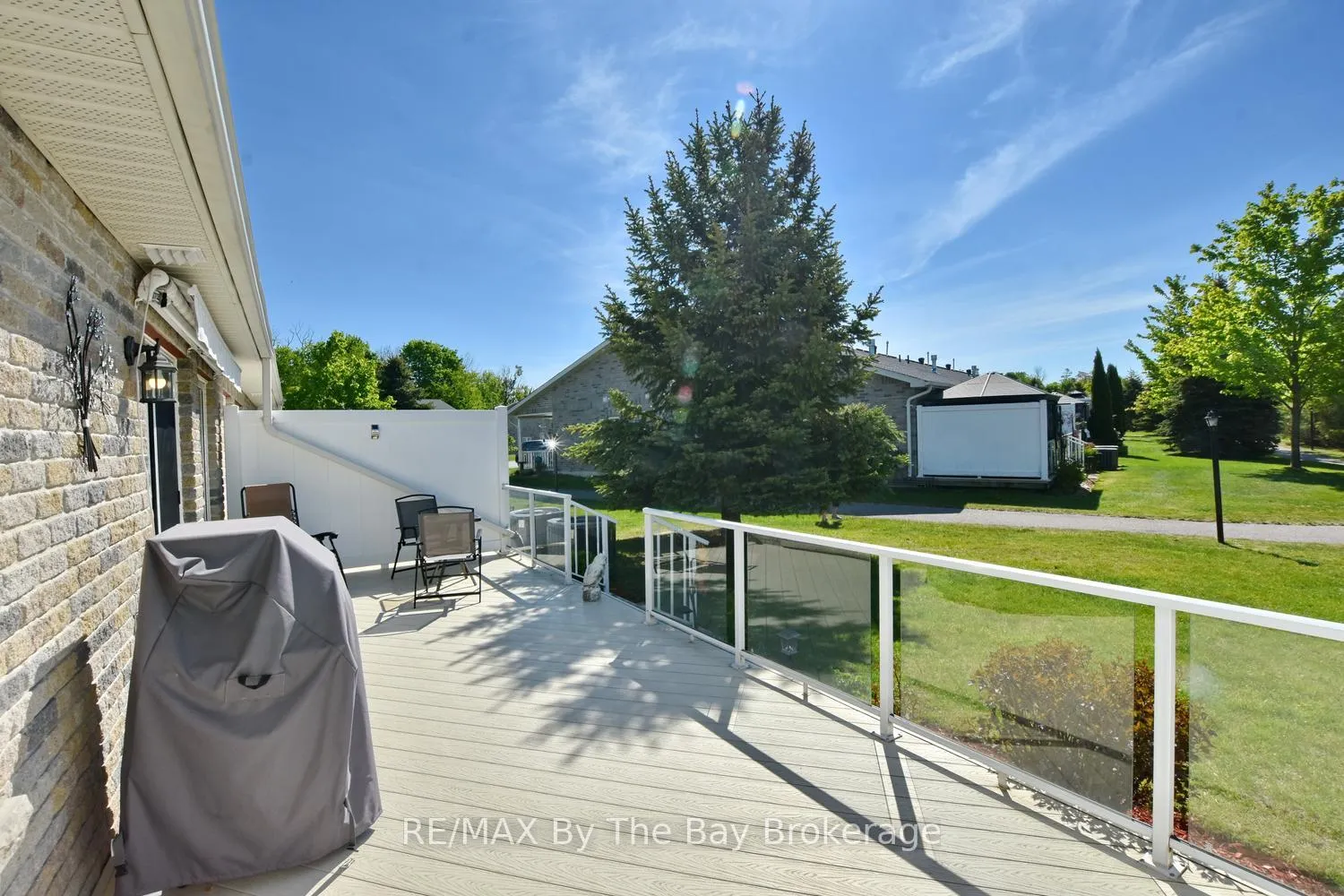 Photo 47 of 3 Garden Grove Crescent, Wasaga Beach — HOMEH