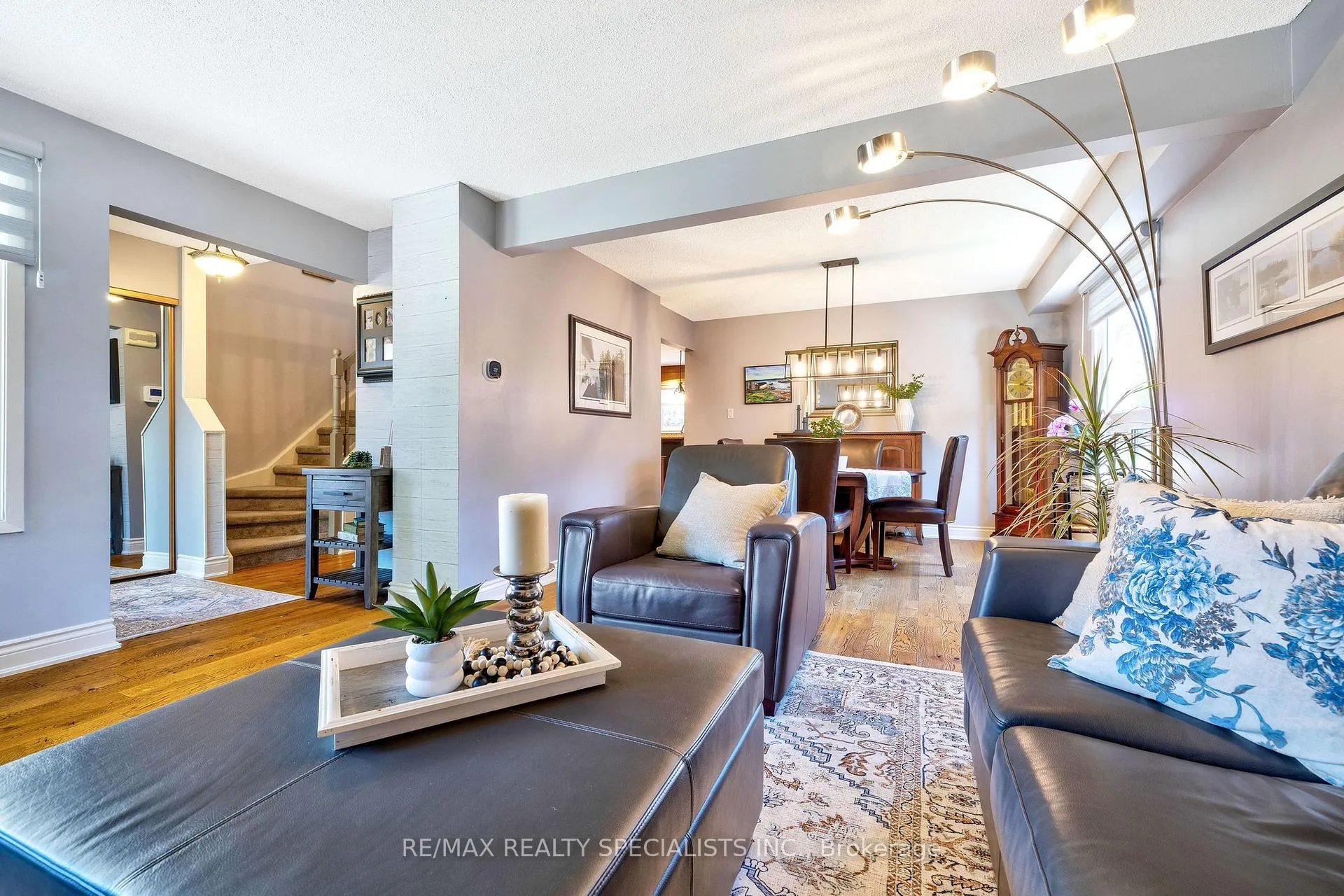 Photo 11 of 6181 Miller's Grove, Mississauga, Meadowvale — HOMEH