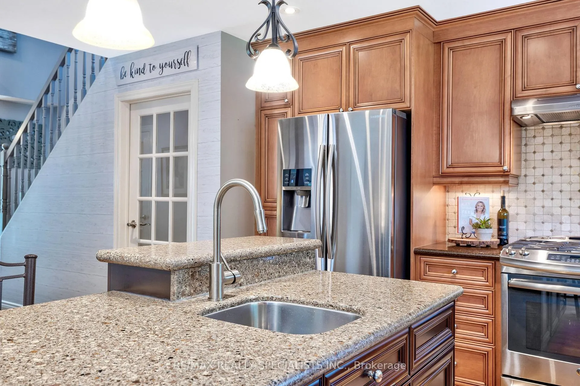 Photo 16 of 6181 Miller's Grove, Mississauga, Meadowvale — HOMEH