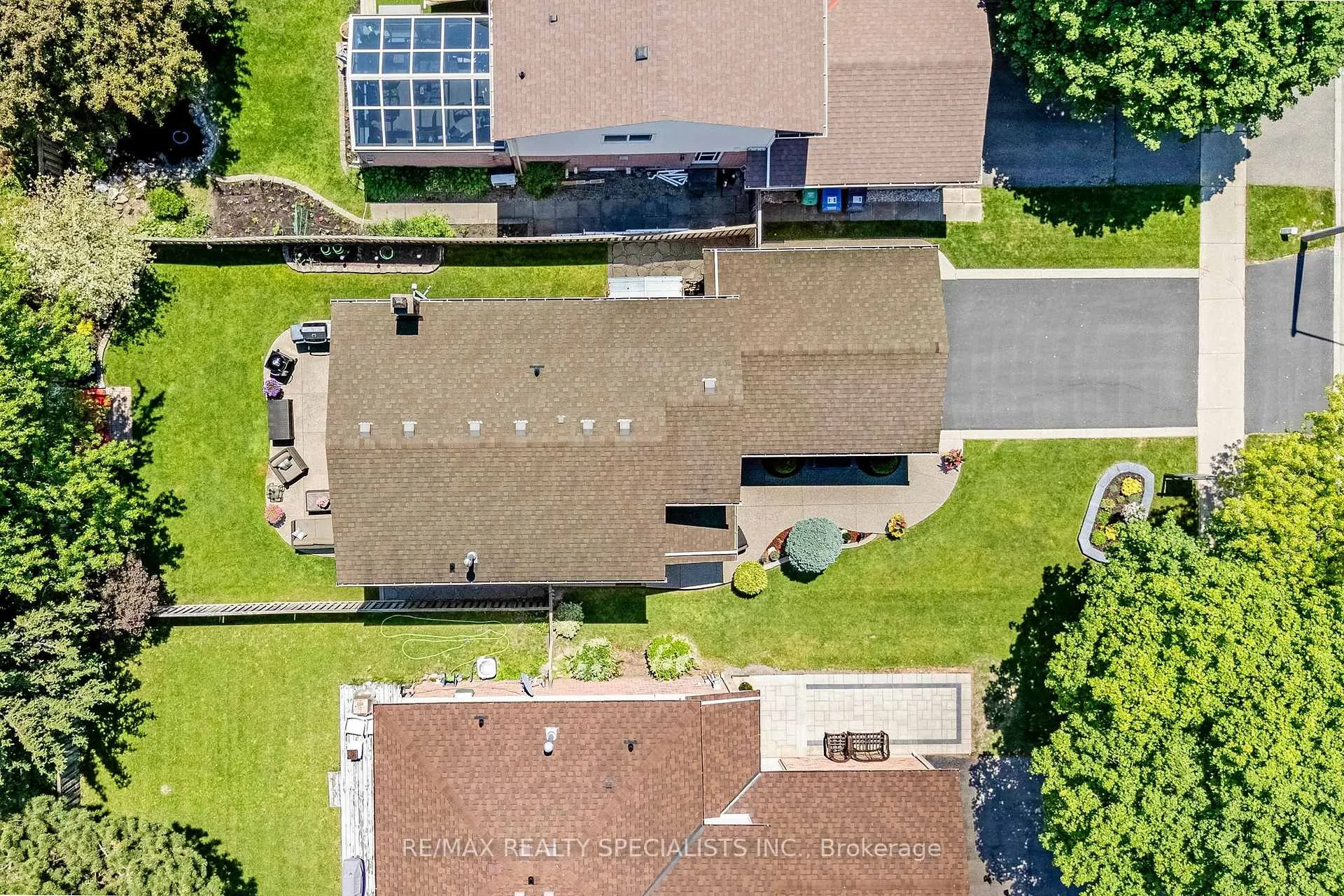 Photo 44 of 6181 Miller's Grove, Mississauga, Meadowvale — HOMEH